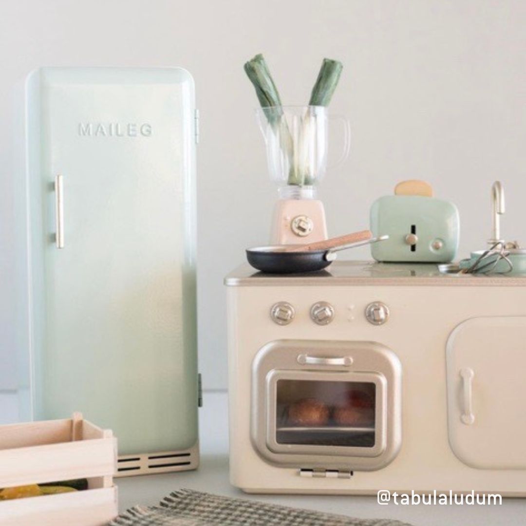 Maileg Kitchen and Maileg Fridge.