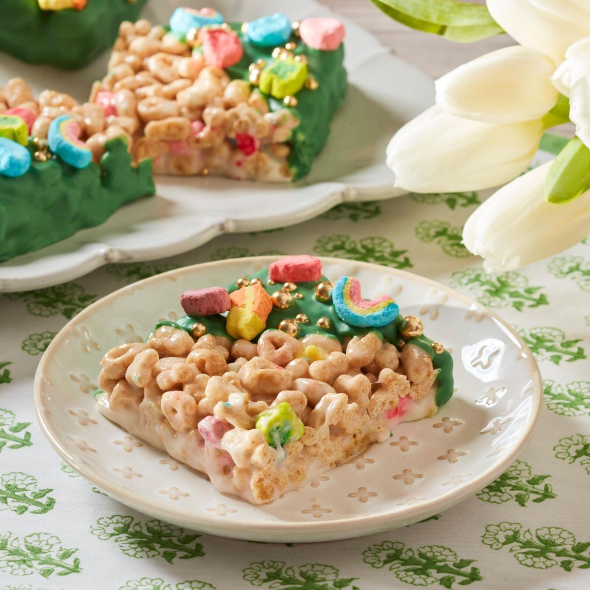 The Cutest St. Patrick's Day Desserts for All Your Little Leprechauns