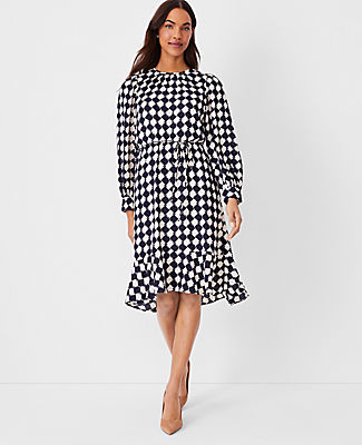 Petite Houndstooth Flounce Flare Dress