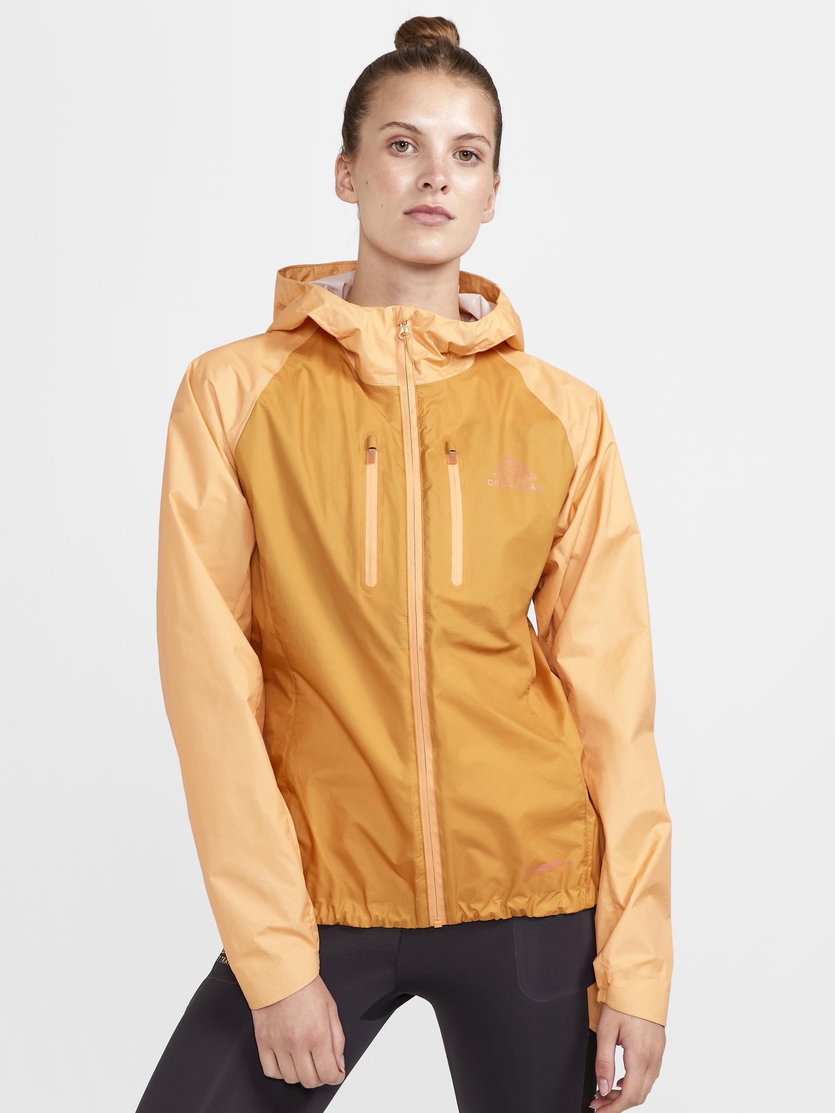 Image of WOMEN'S PRO TRAIL RUNNING LIGHT WEIGHT JACKET