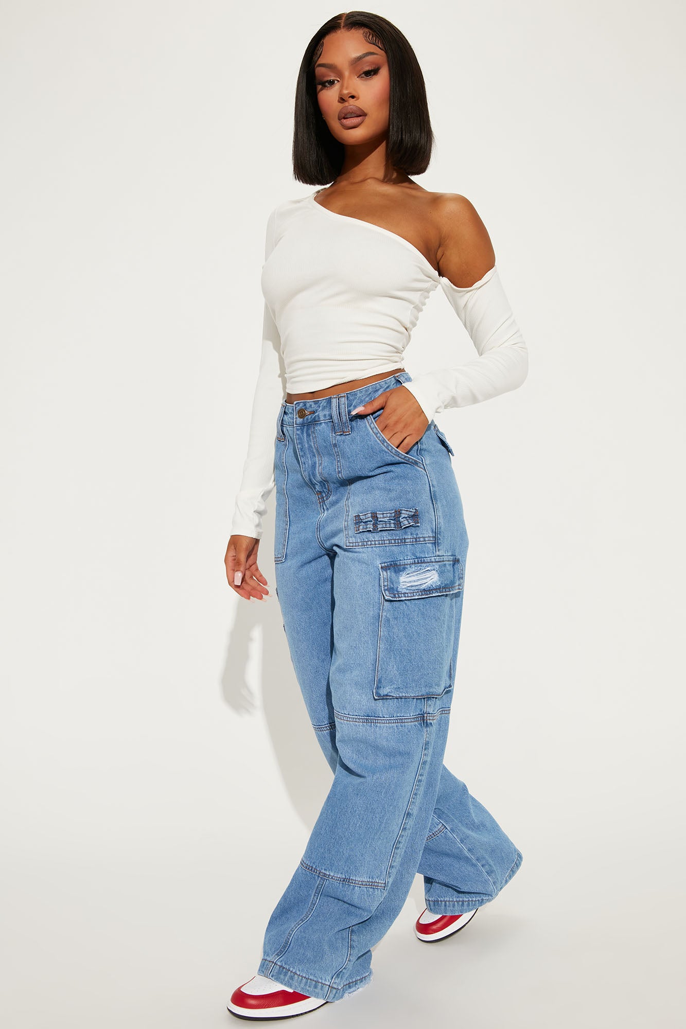 Image of Ready Or Not Cargo Jeans - Light Blue Wash