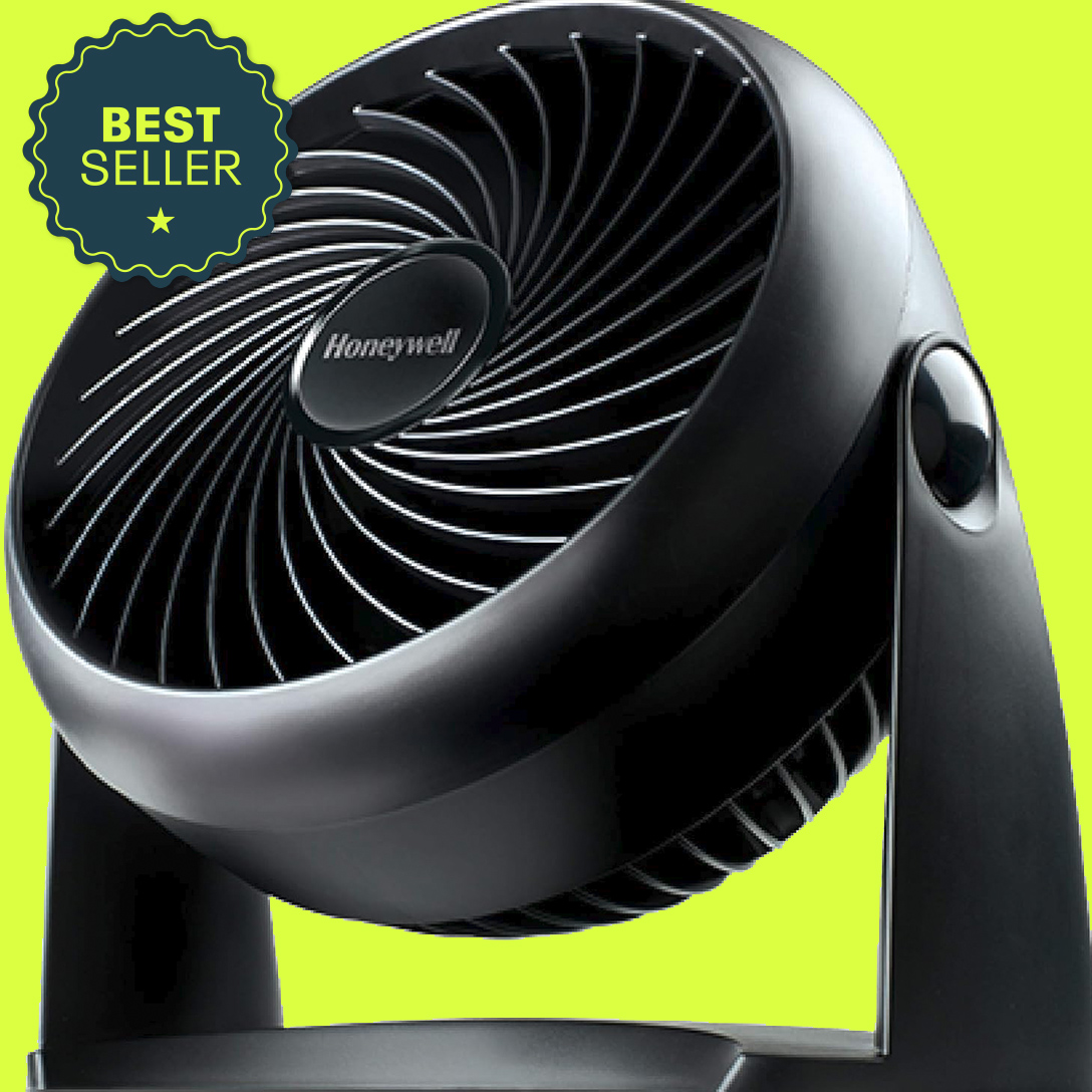 This $15 Fan Has Over 80,000 5-Star Reviews