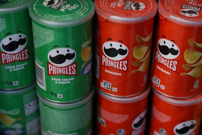 Pringles cans.