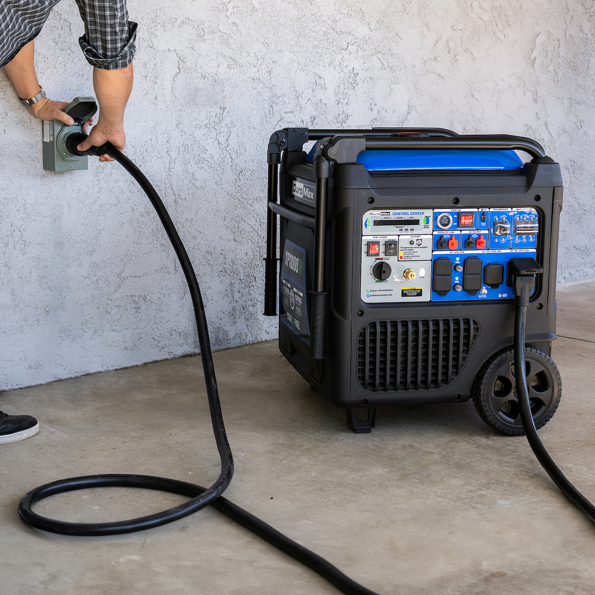 ALL NEW | 11,000 Watt Portable Dual Fuel Inverter Generator w/ CO Alert