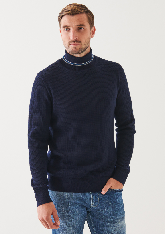 MERINO WAFFLE KNIT TURTLENECK