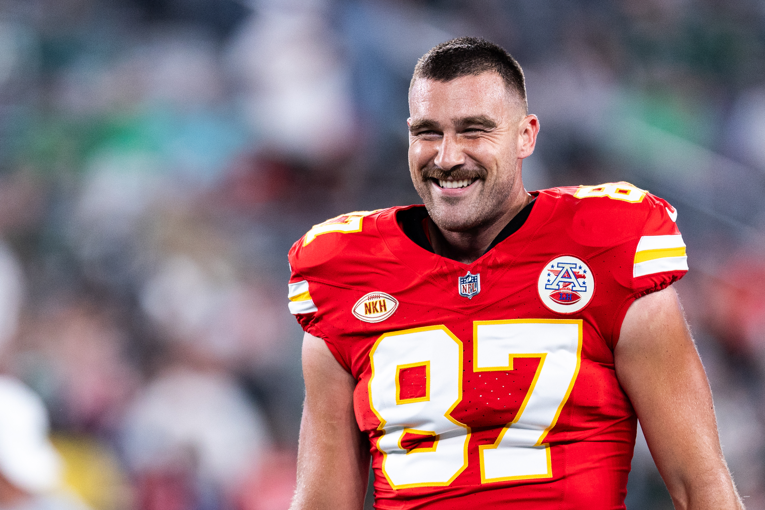 Photo: Travis Kelce's Reacts to Swiftie Wearing His Jersey